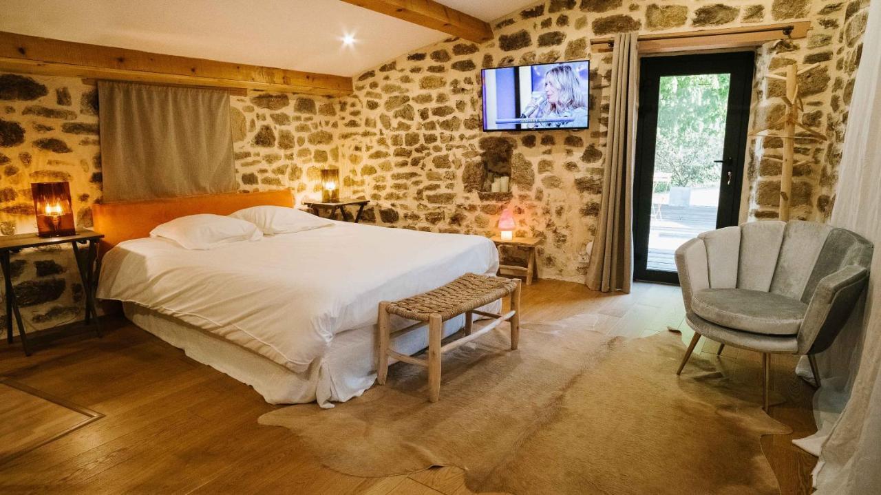 La Chomotte Otel Saint-Alban-d'Ay Dış mekan fotoğraf